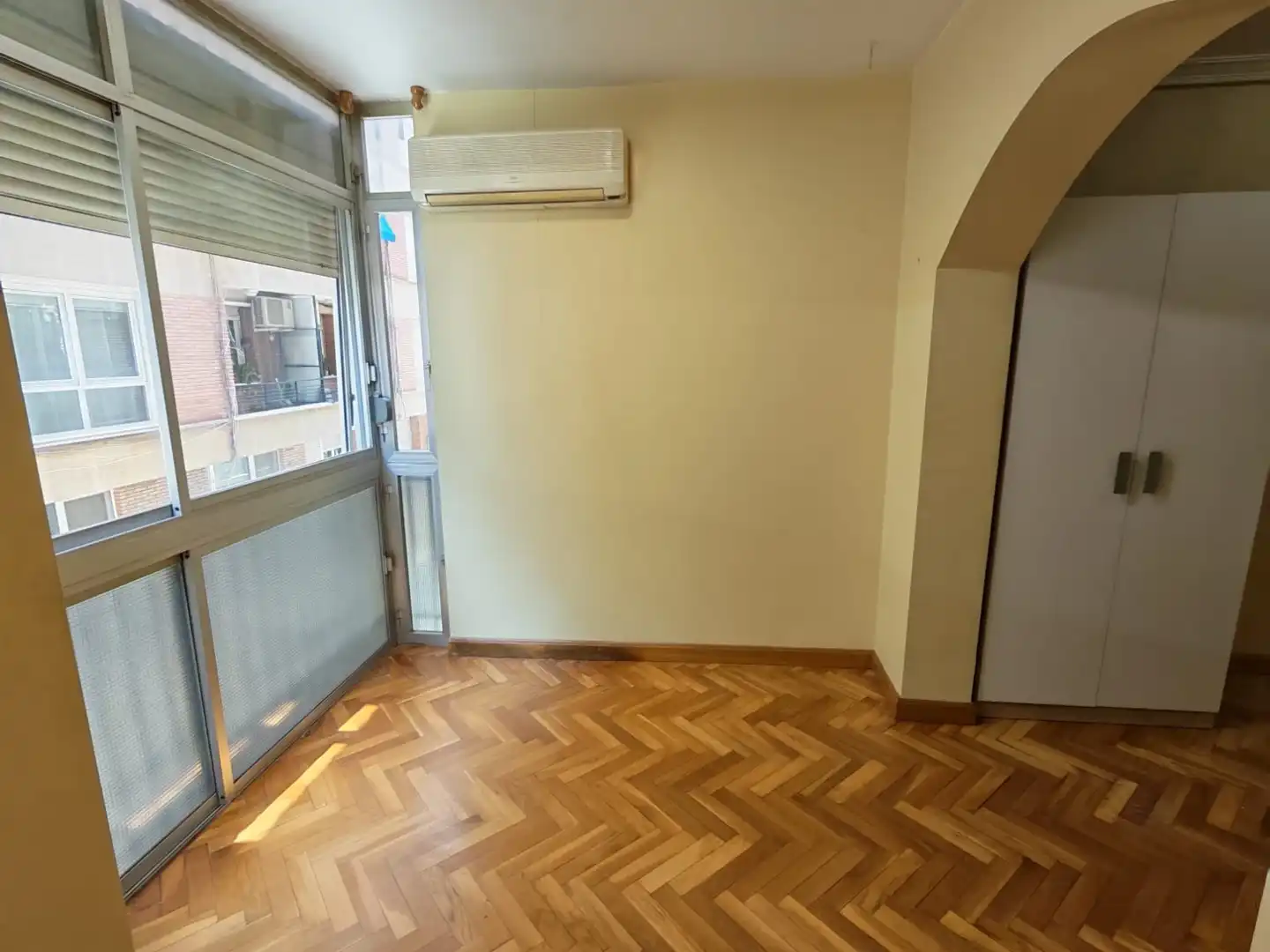 Schlafzimmer von Wohnung zur Miete in Murcia mit Klimaanlage, Heizung und Möbliert
