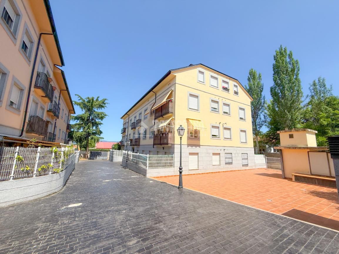 Flat for sale in Villalba Pueblo