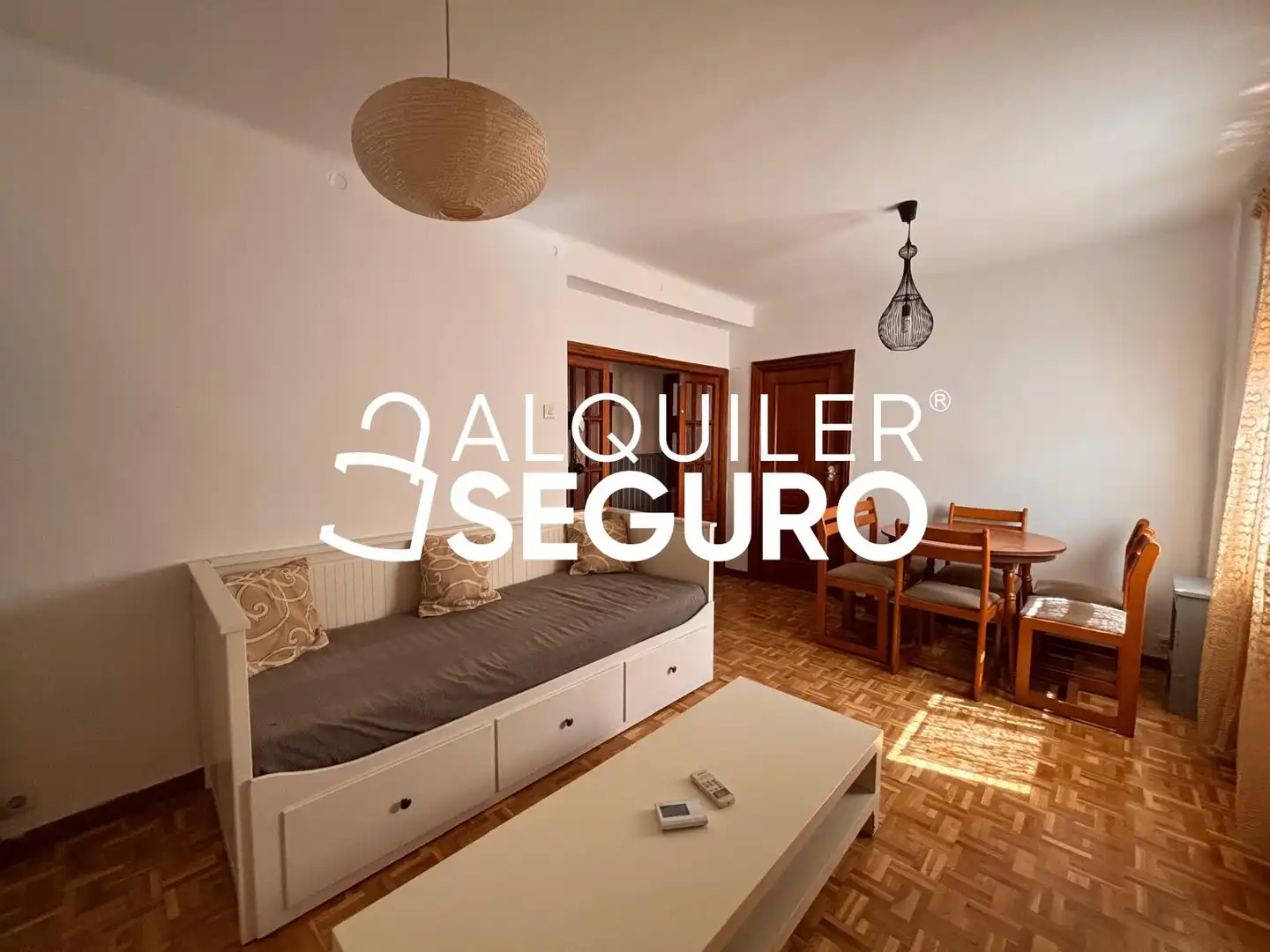 Wohnzimmer von Wohnung zur Miete in Madrid mit Klimaanlage, Heizung und Möbliert