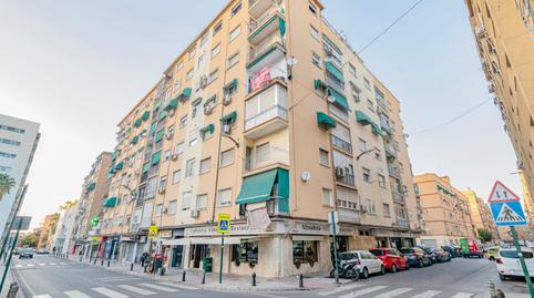 Foto 2 de Pis en venda a Calle Poeta Gracián, 11, Barrio de Zaidín, Granada