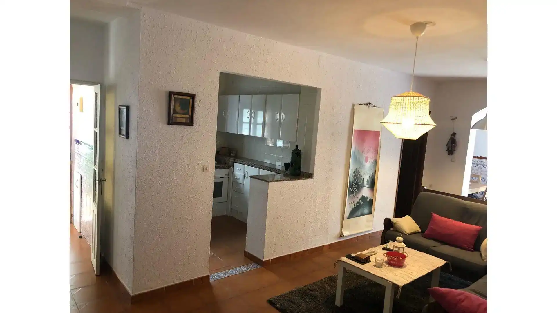Sala d'estar de Pis de lloguer en Benaocaz amb Traster