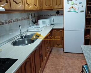 Kitchen of Planta baja for sale in Linares