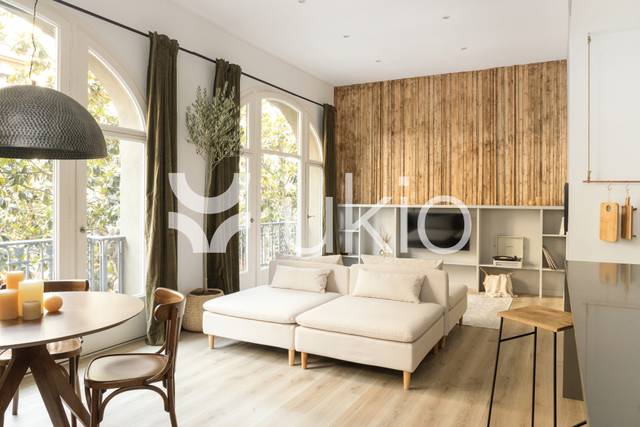 Apartamento en Alquiler en Carrer Gran de Gràcia en Vila de Gràcia