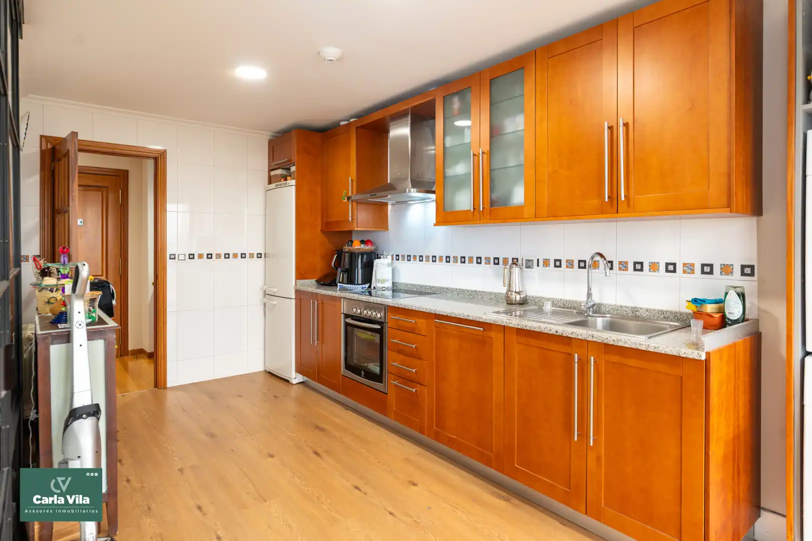 Cuina de Dúplex en venda en Lugo amb Calefacció, Parquet i Terrassa