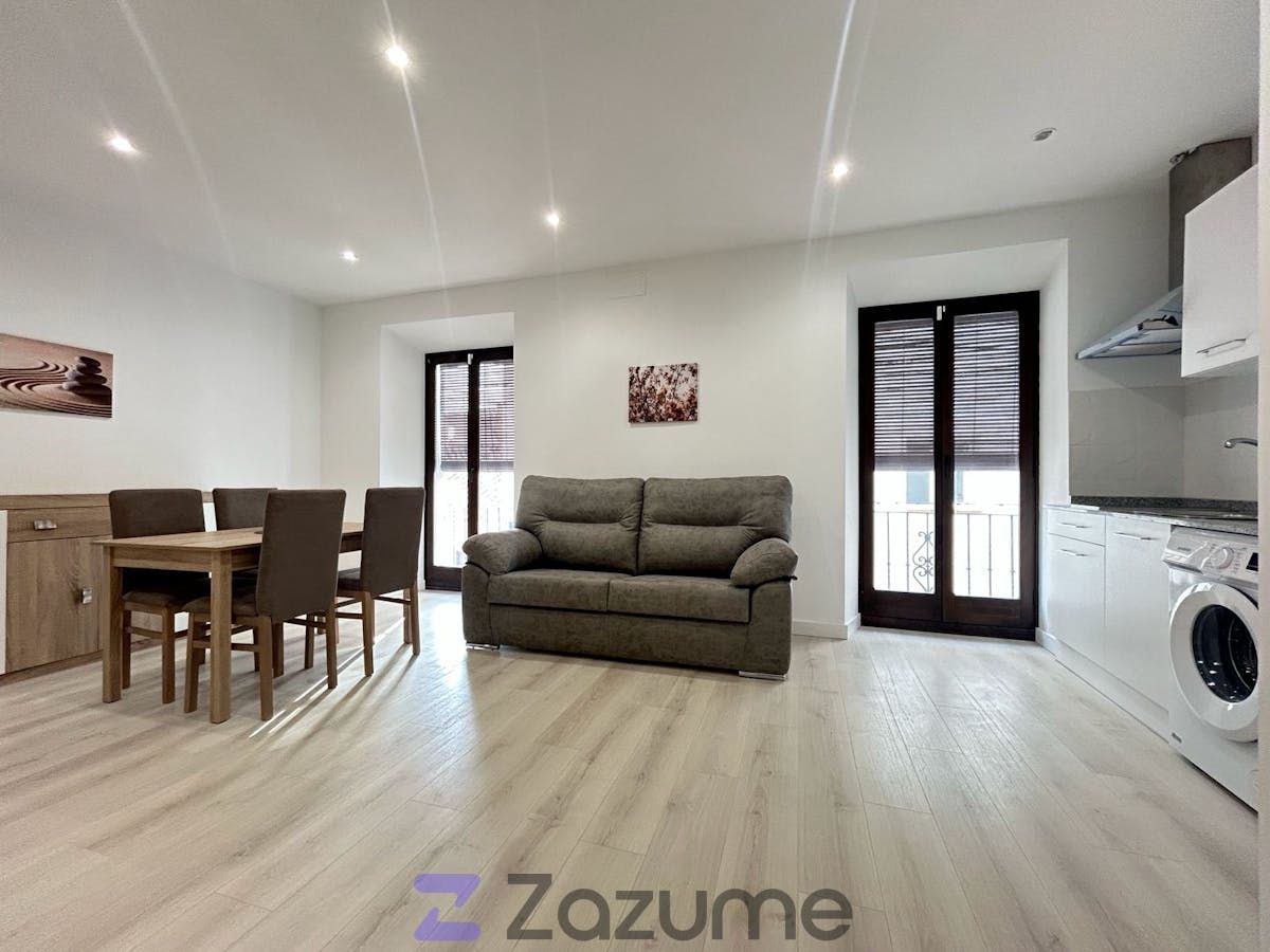 Living room of Apartment to rent in  Granada Capital  with Air Conditioner, Parquet flooring and Furnished