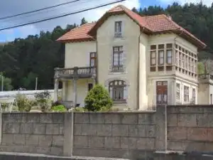 Vista exterior de Casa o chalet en venta en Viveiro con Jardín privado, Terraza y Trastero