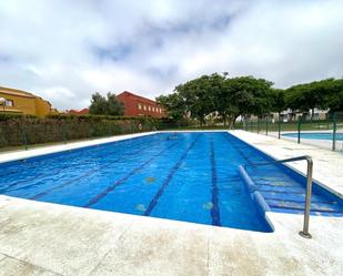 Piscina de Dúplex en venda en Rota amb Calefacció, Terrassa i Traster