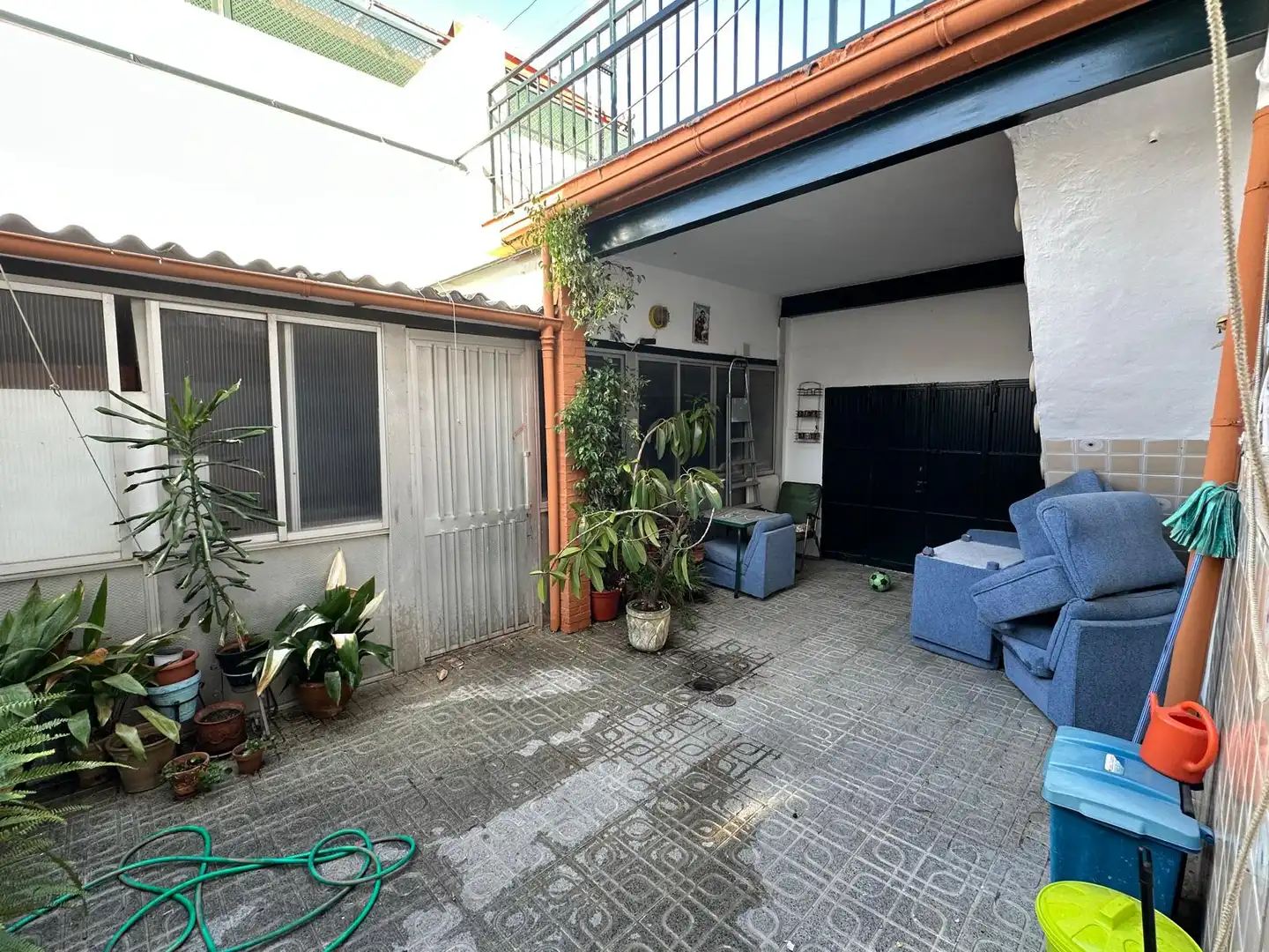 Exterior view of Detached homes for sale in Córdoba  with Air Conditioner, Heating and Private garden