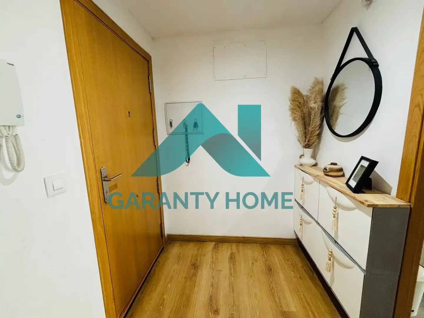 Wohnung zur Miete in Cáceres Capital mit Klimaanlage und Balkon