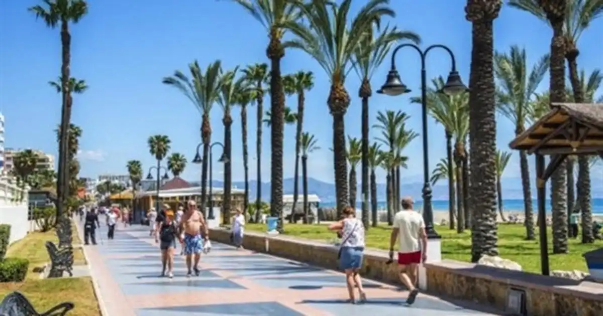 Vista exterior de Pis en venda en Torremolinos amb Aire condicionat, Calefacció i Terrassa