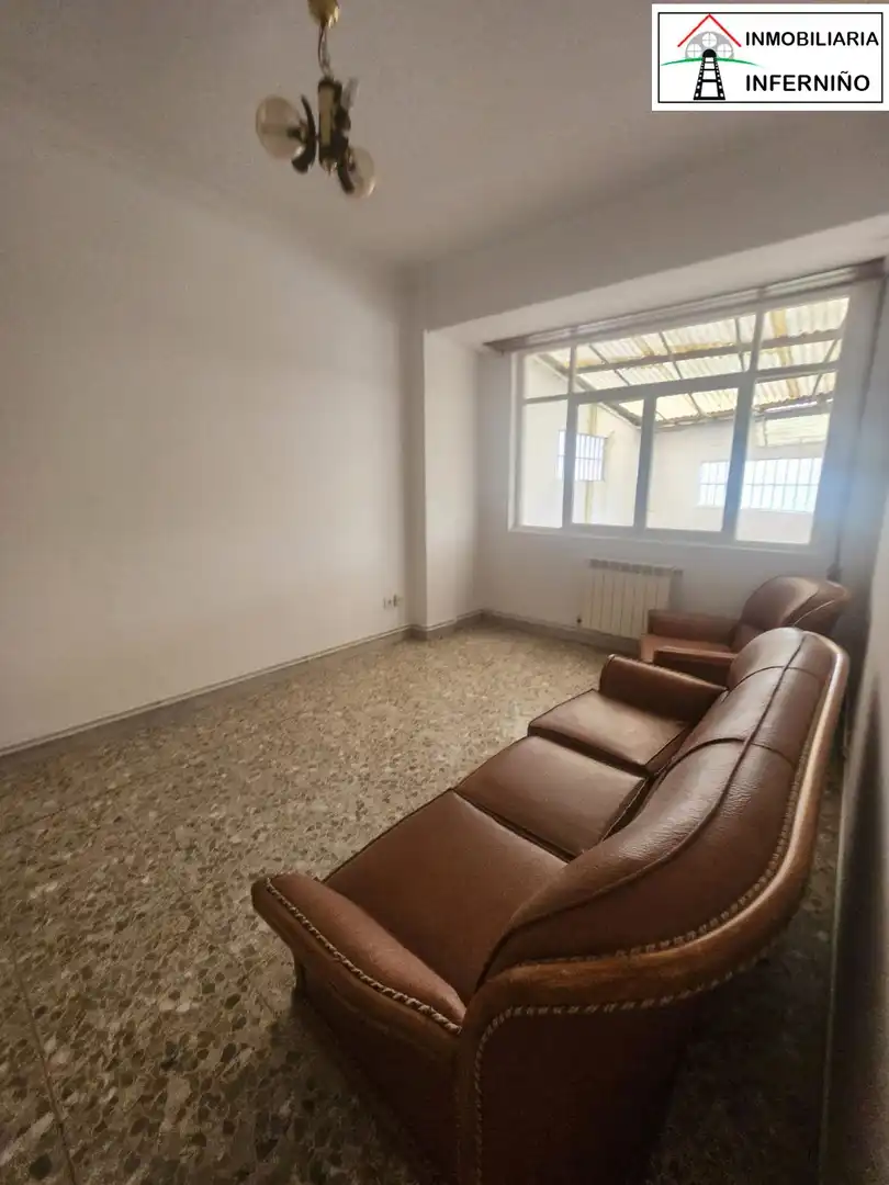 Sala de estar de Piso en venta en Narón con Terraza