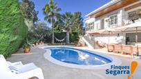 Swimming pool of House or chalet for sale in Roda de Berà  with Air Conditioner, Heating and Private garden