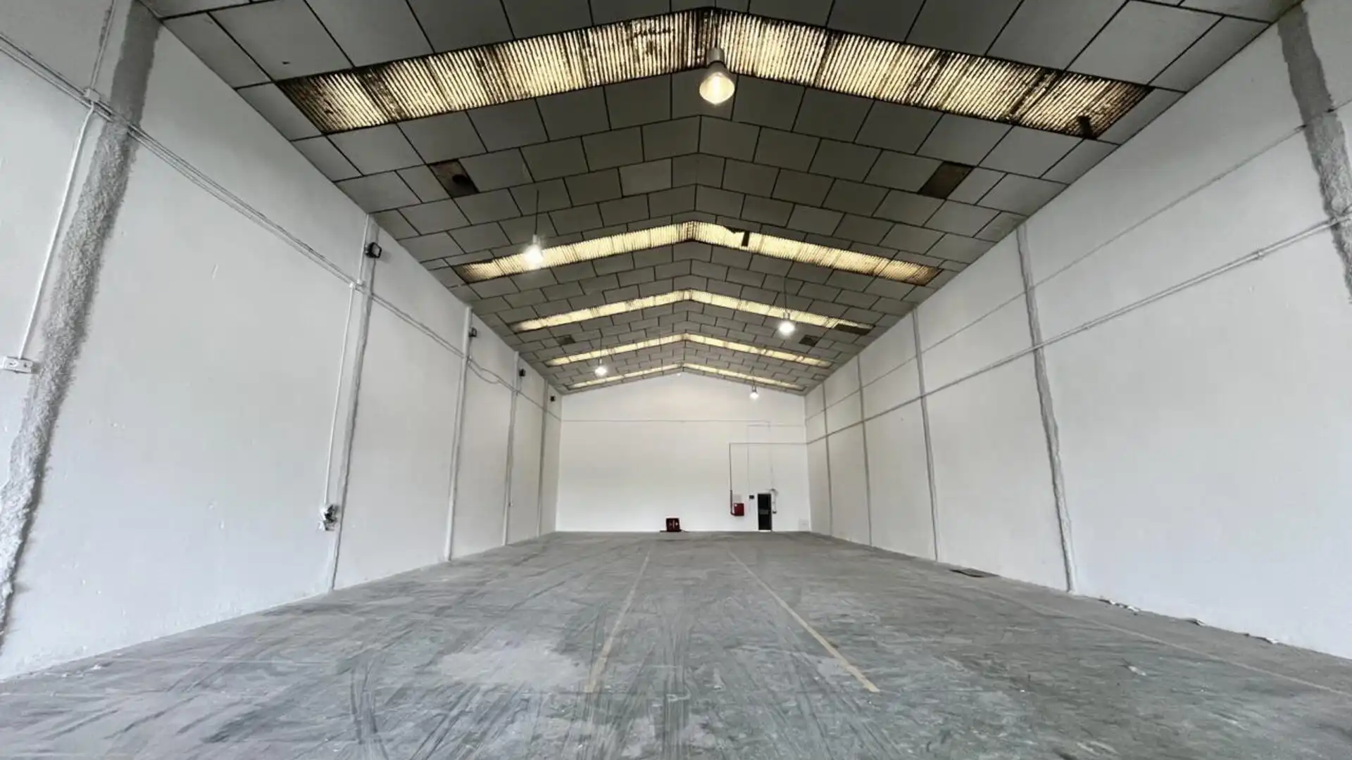 Industrial buildings for rent in Molins de Rei  with Alarm