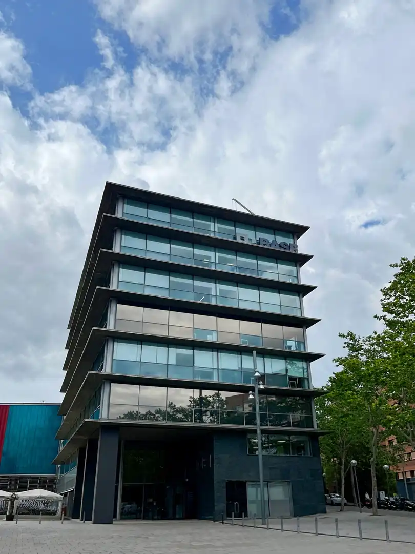 Außenansicht von Büro zur Miete in Barcelona mit Klimaanlage, Heizung und Möbliert