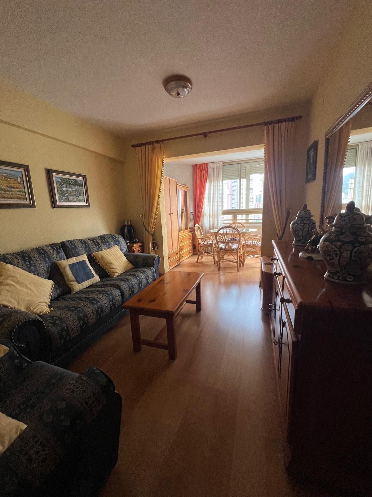 Bedroom of Apartment for sale in Benidorm  with Air Conditioner, Terrace and Furnished
