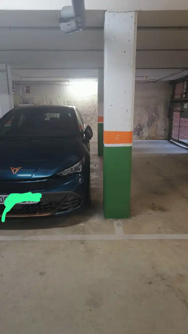 Aparcament de Garatge en venda en Sant Cugat del Vallès