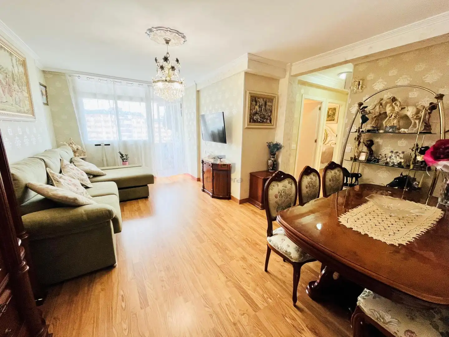 Sala de estar de Piso en venta en Alicante / Alacant con Aire acondicionado, Terraza y Amueblado