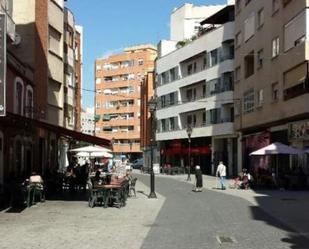 Vista exterior de Local en venda en  Albacete Capital amb Aire condicionat i Moblat