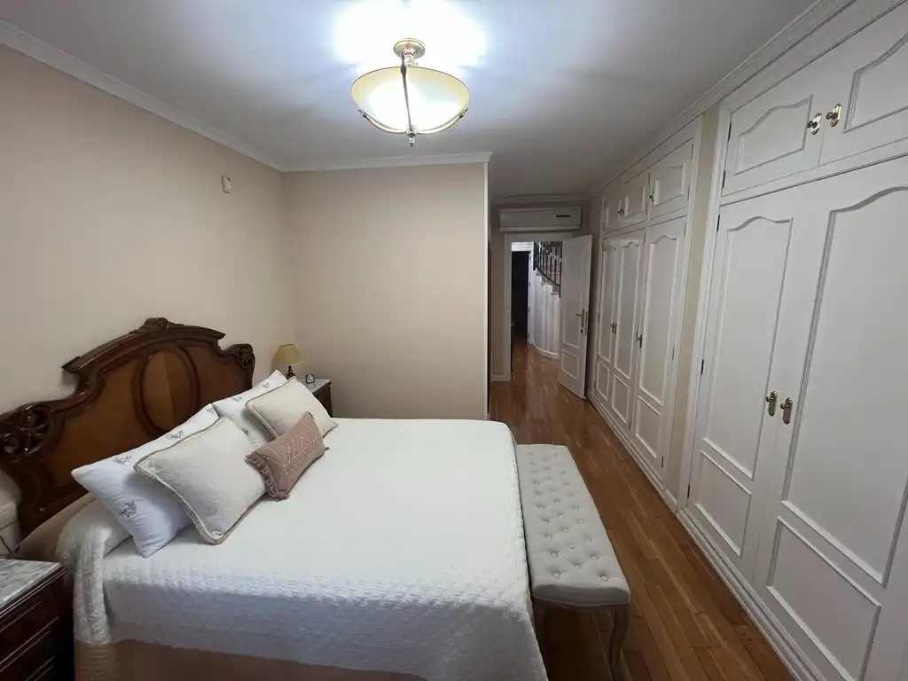 Habitación de Casa o chalet en venta en Albacete con Aire acondicionado, Calefacción y Jardín privado