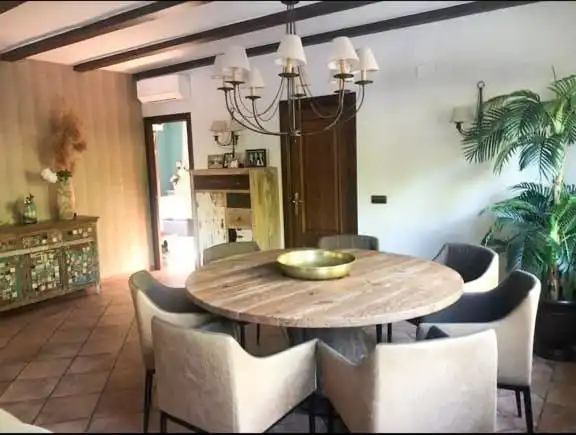 Comedor de Casa o chalet en venta en Elda con Aire acondicionado, Calefacción y Jardín privado