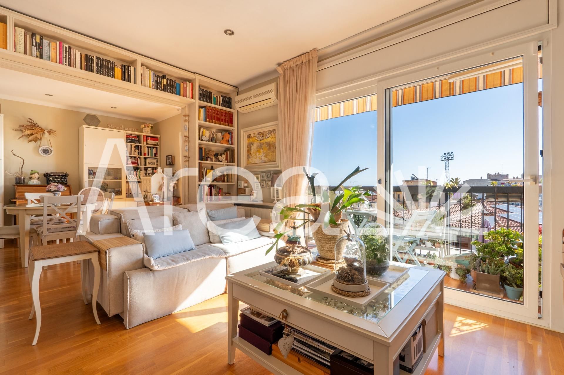 Sala d'estar de Pis en venda en Mataró amb Aire condicionat, Calefacció i Terrassa