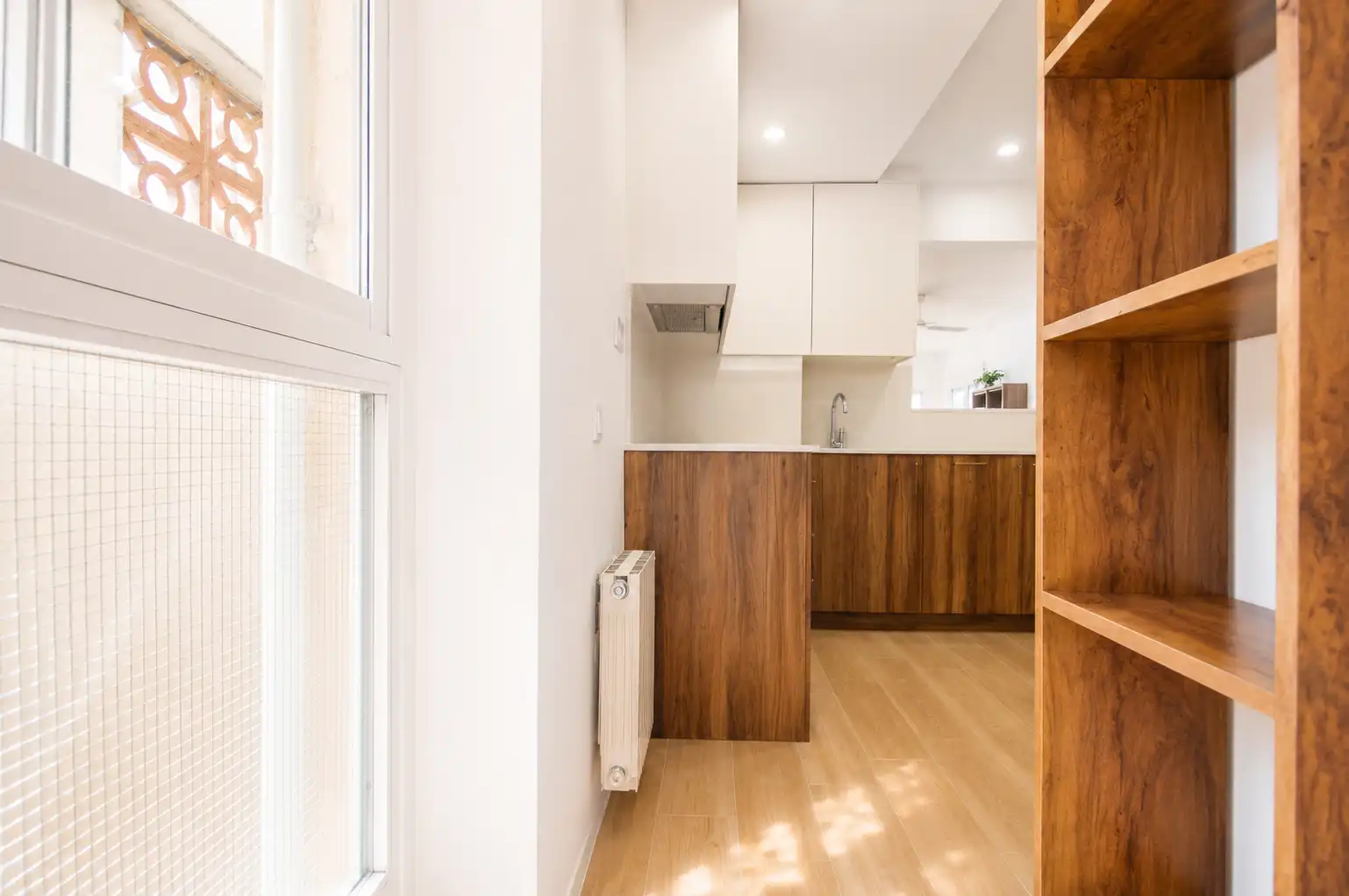 Kitchen of Flat for sale in Madrid  with Heating, Parquet flooring and Furnished
