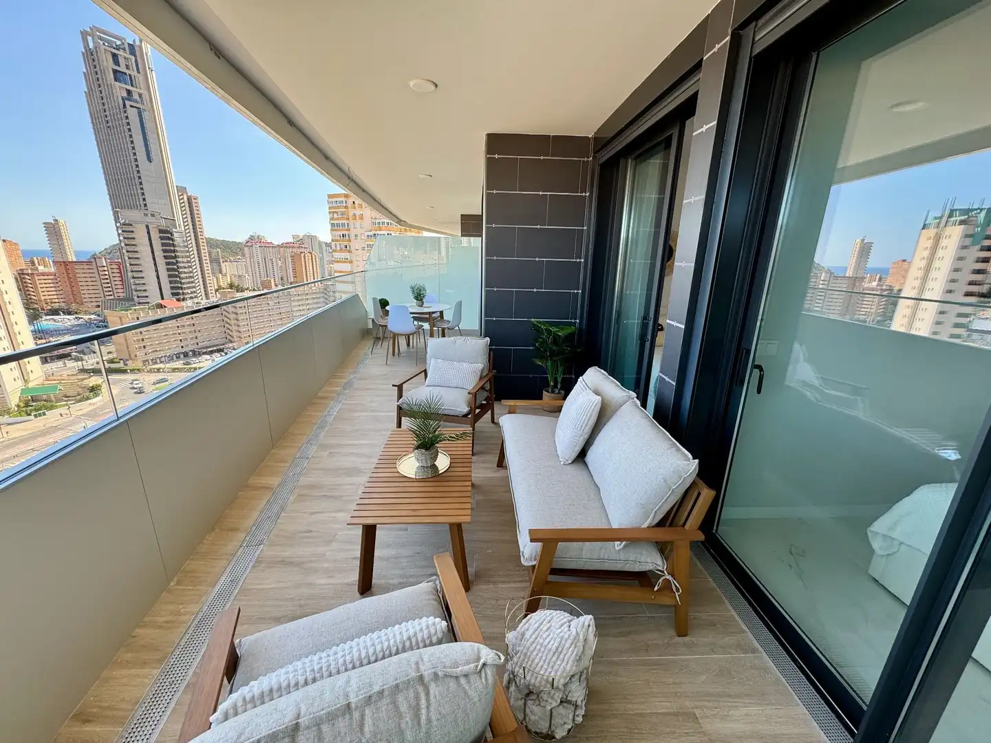 Apartment mit Pool zum Verkauf in Playa de Poniente, imagen 2