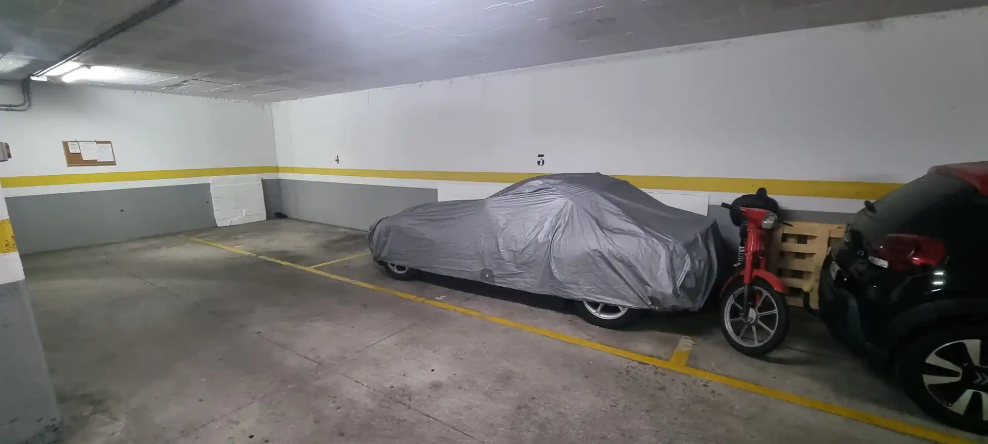Parking de Garaje en venta en Badalona