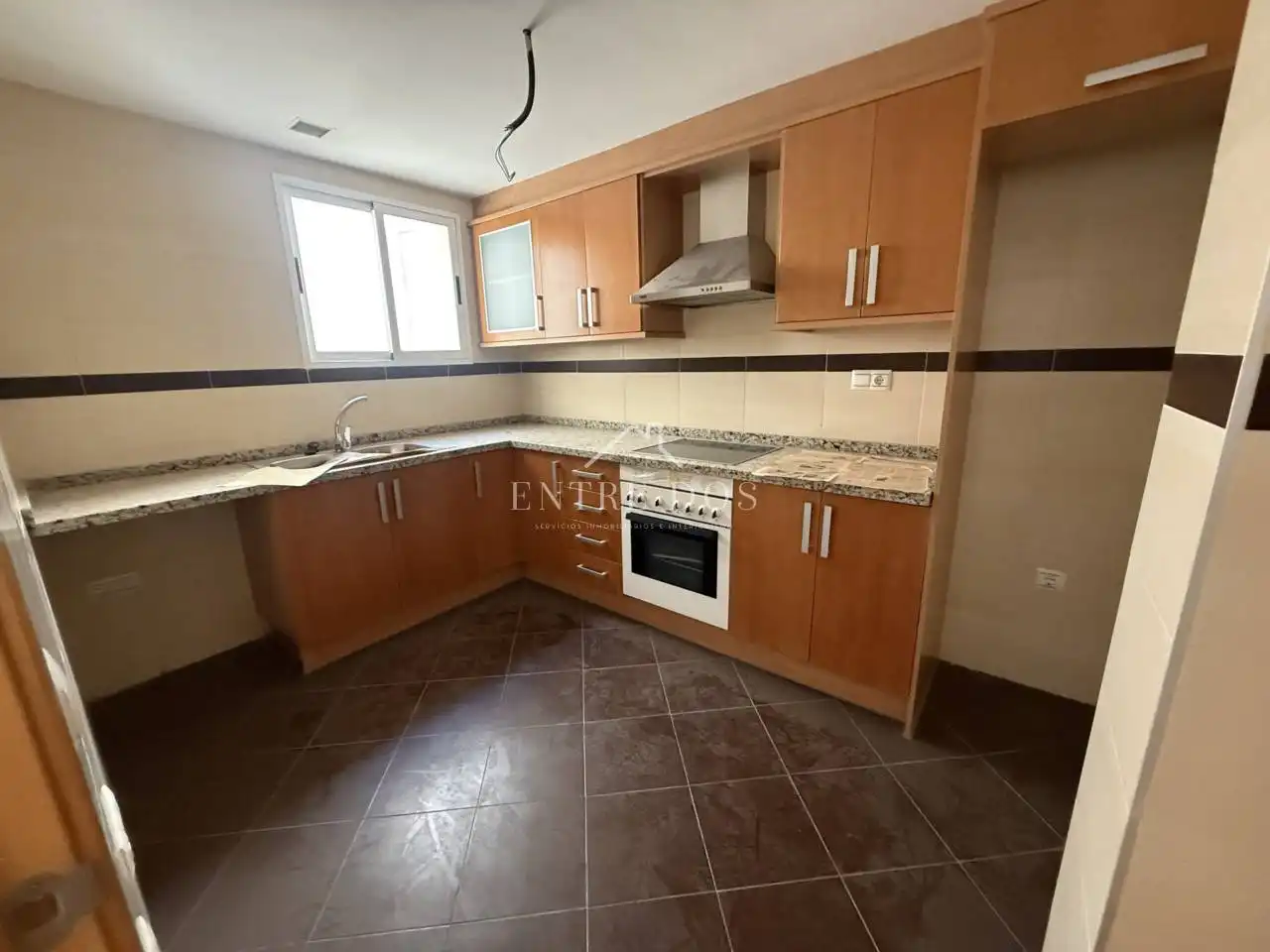 Piso con ascensor en venta en Calle Sicilia