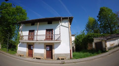 Foto 2 de Finca rústica en venta en Villacarriedo, Cantabria