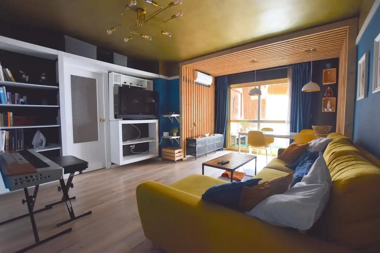 Sala de estar de Piso en venta en Málaga con Terraza y Piscina comunitaria