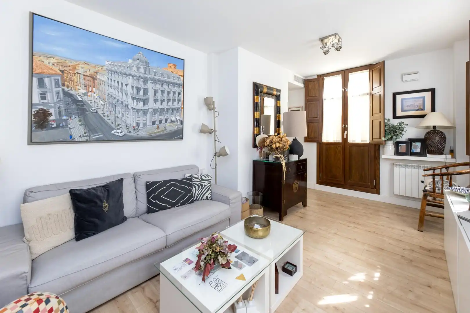 Sala d'estar de Àtic en venda en Granada amb Aire condicionat i Terrassa