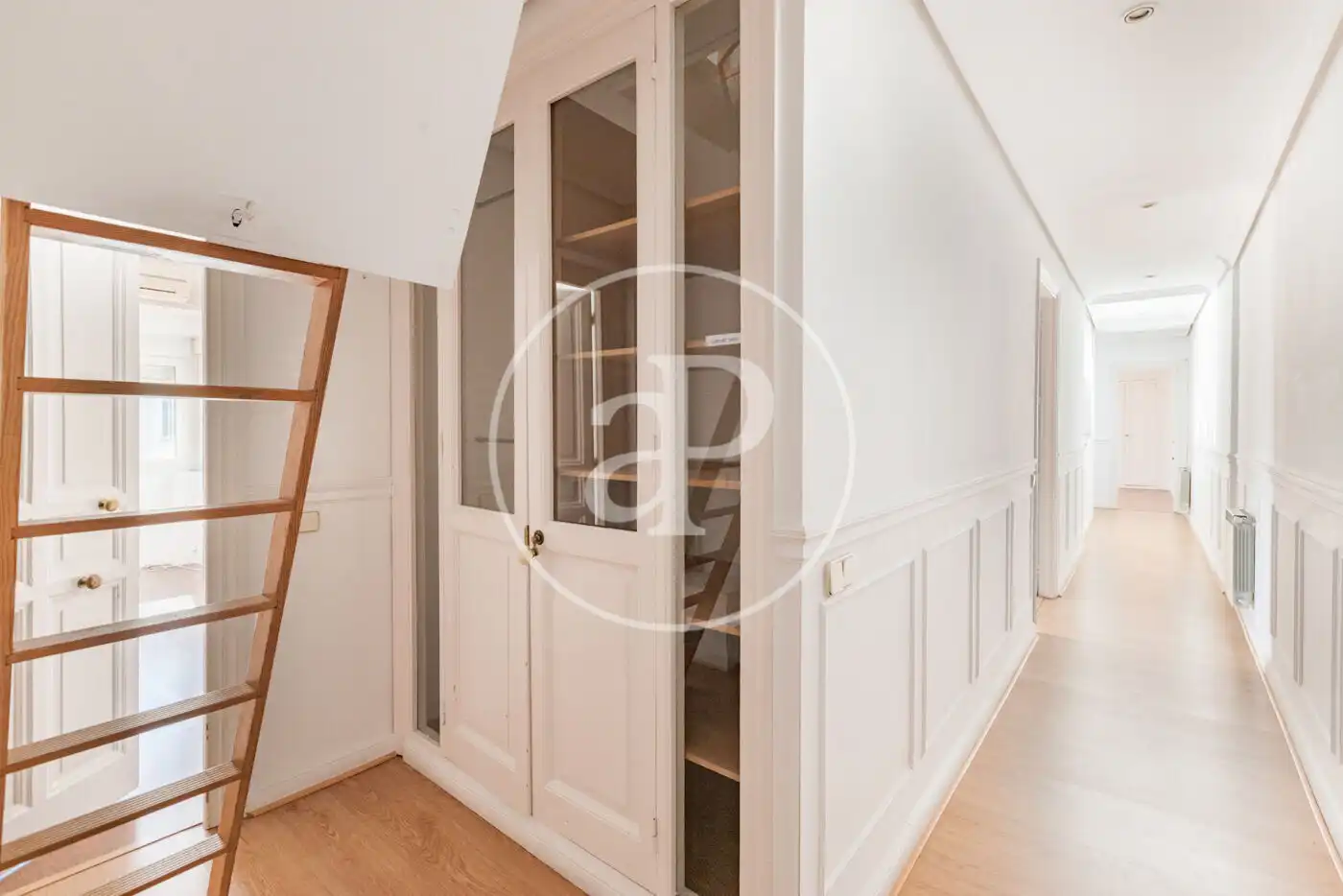 Flat for rent in Madrid  with Air Conditioner, Heating and Terrace