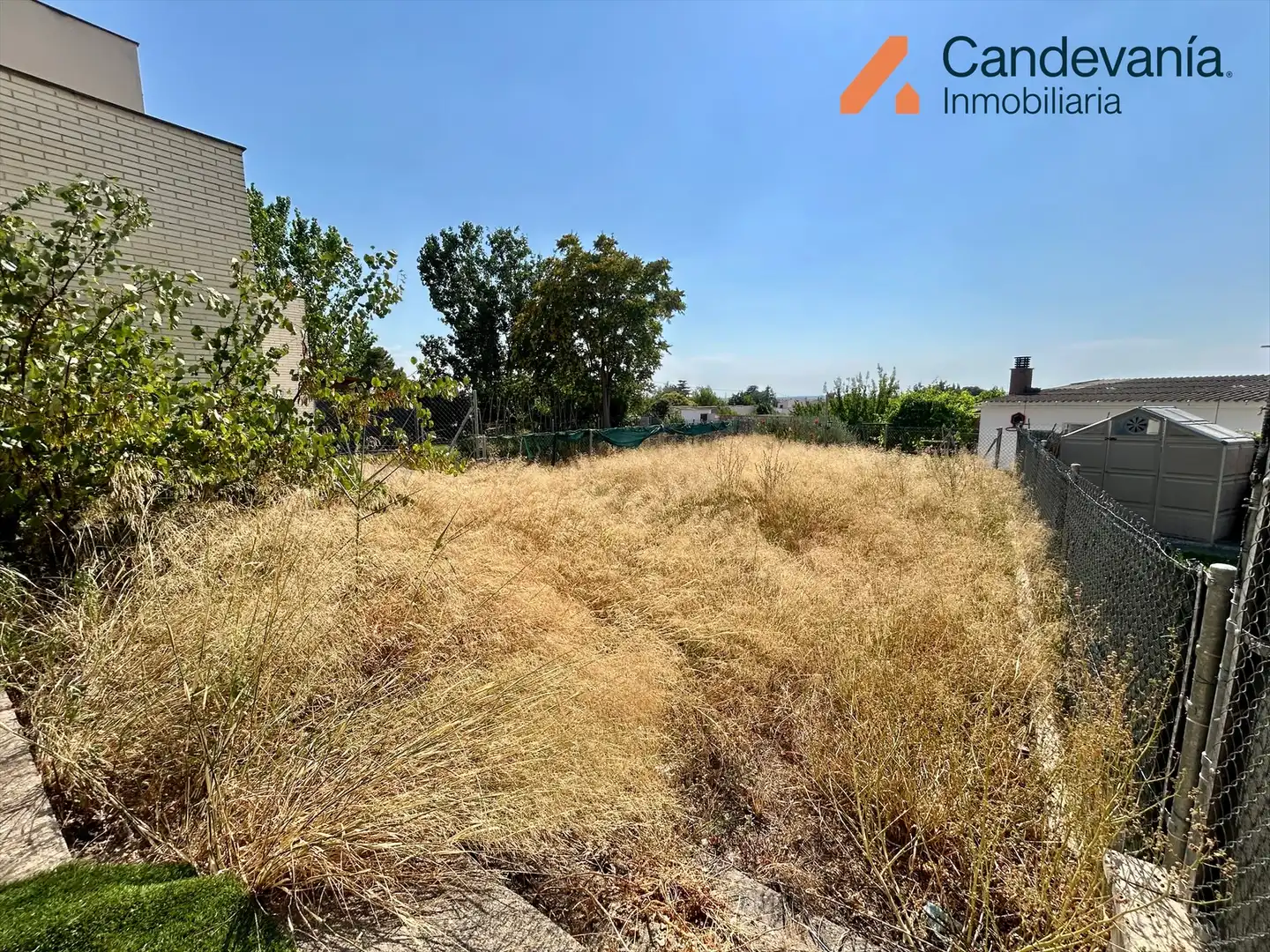 Casa adosada en venda en San Mateo de Gállego amb Aire condicionat, Calefacció i Jardí privat