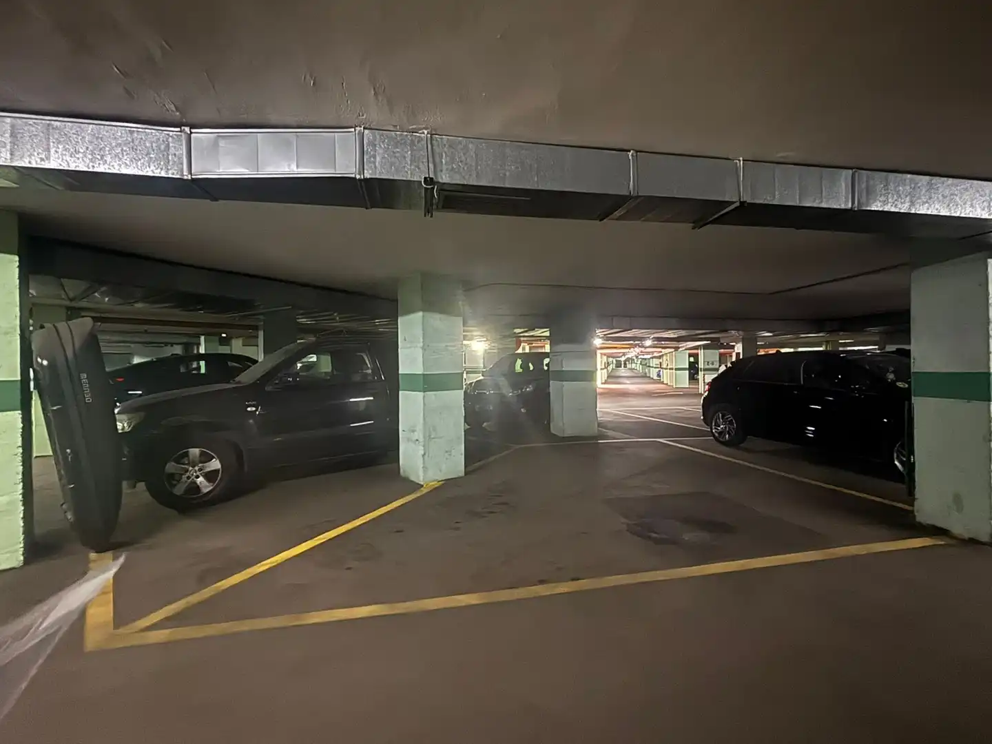 Aparcament de Garatge en venda en Madrid amb Alarma