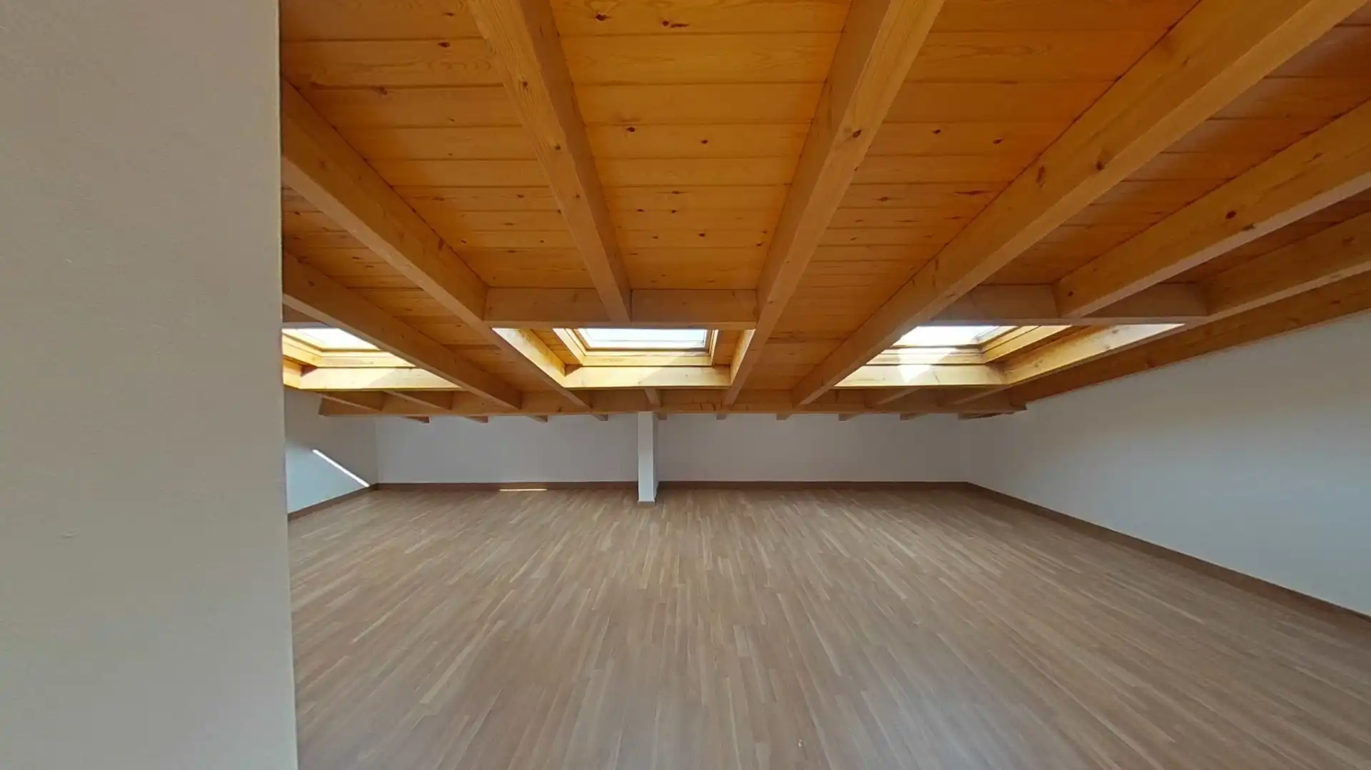Maisonette zum Verkauf in Cornellà de Llobregat