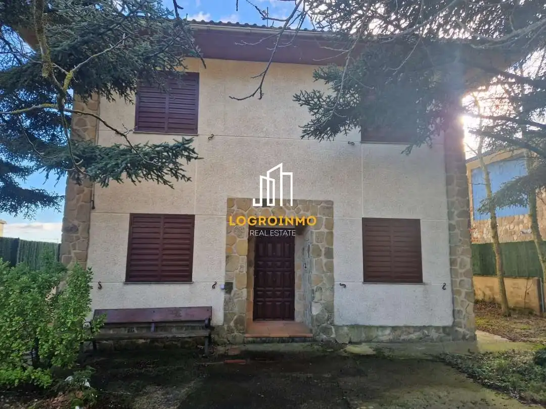 Exterior view of Houses for sale in Lapoblación  with Heating, Private garden and Parquet flooring