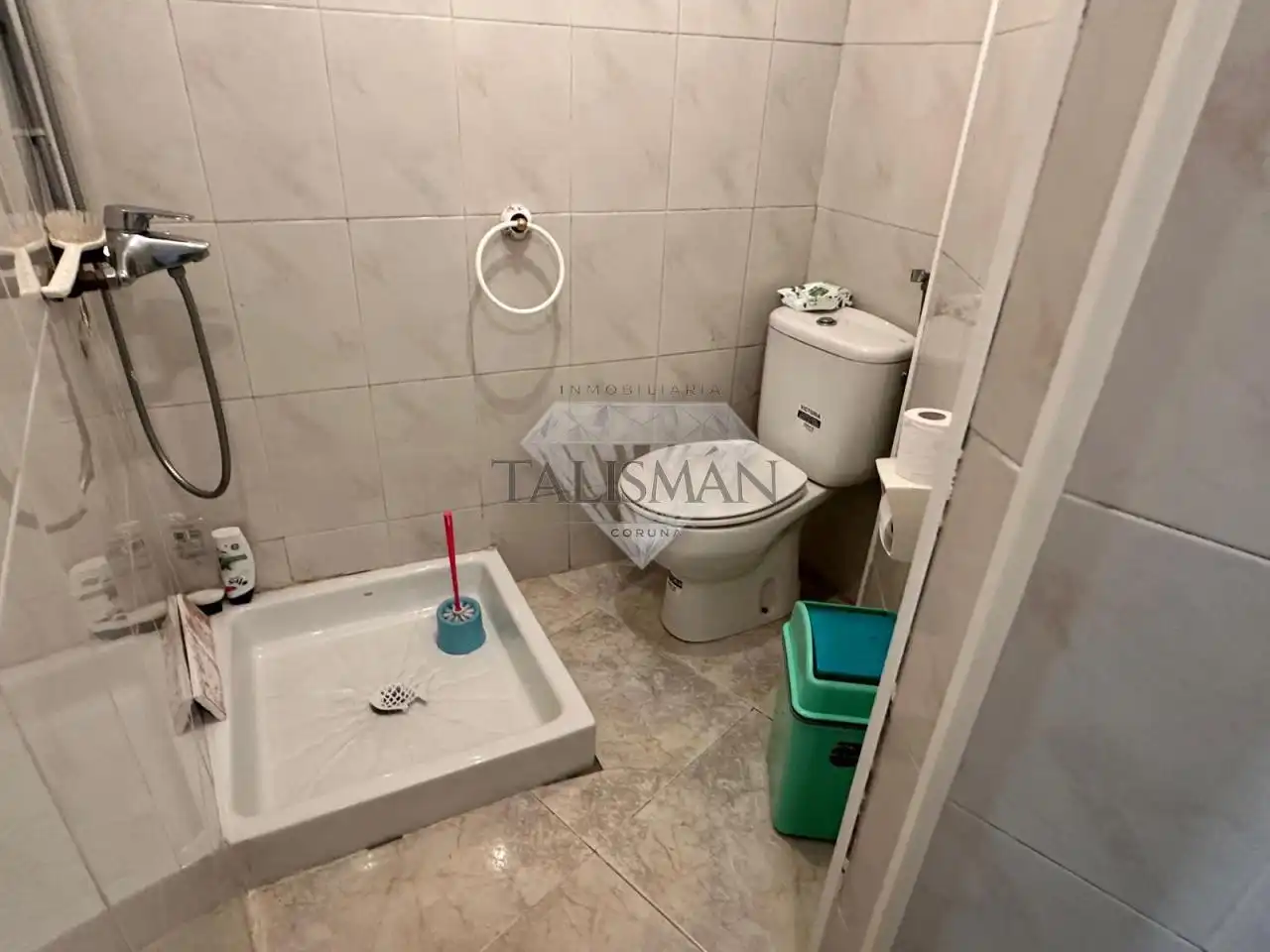 Baño de Casa o chalet en venta en A Lama   con Calefacción, Jardín privado y Piscina