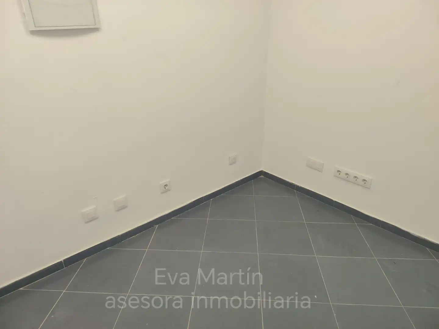Büro zur Miete in Sevilla mit Klimaanlage und Heizung
