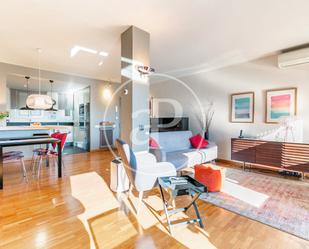 Exterior view of Flat to rent in  Barcelona Capital  with Air Conditioner, Heating and Terrace