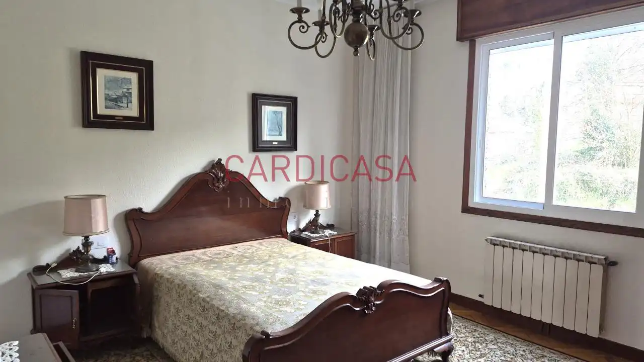 Habitación de Casa o chalet en venta en Vigo  con Calefacción, Trastero y Amueblado