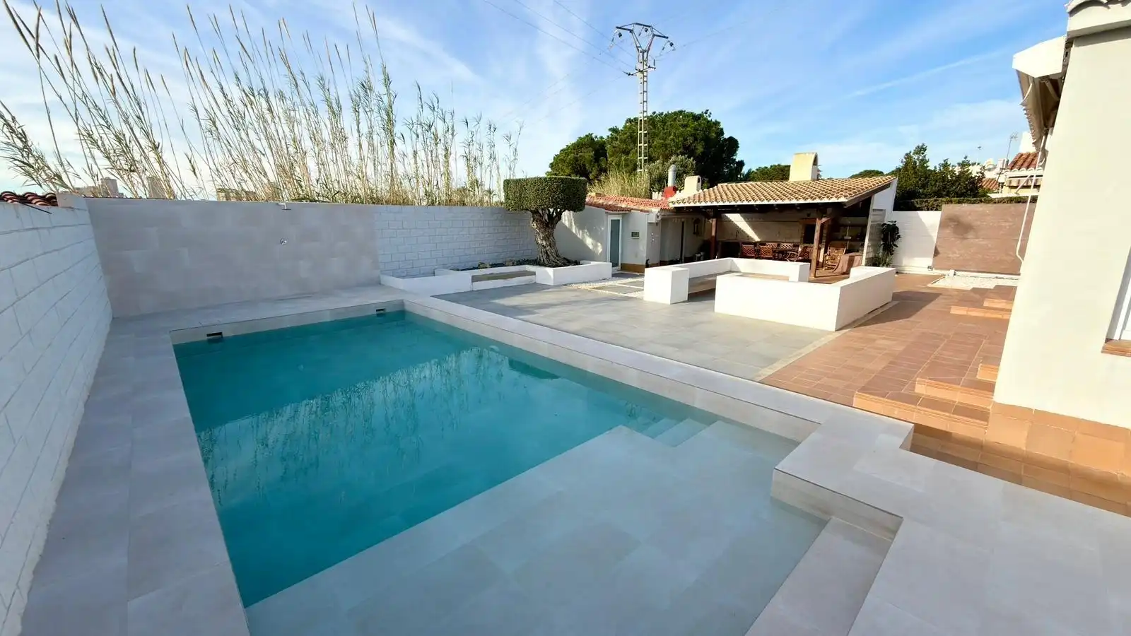 Swimming pool of Houses for sale in El Campello  with Air Conditioner, Terrace and Swimming Pool