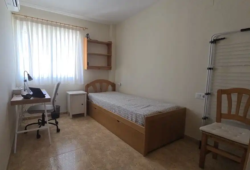 Schlafzimmer von Wohnung zur Miete in Piles mit Klimaanlage, Terrasse und Möbliert