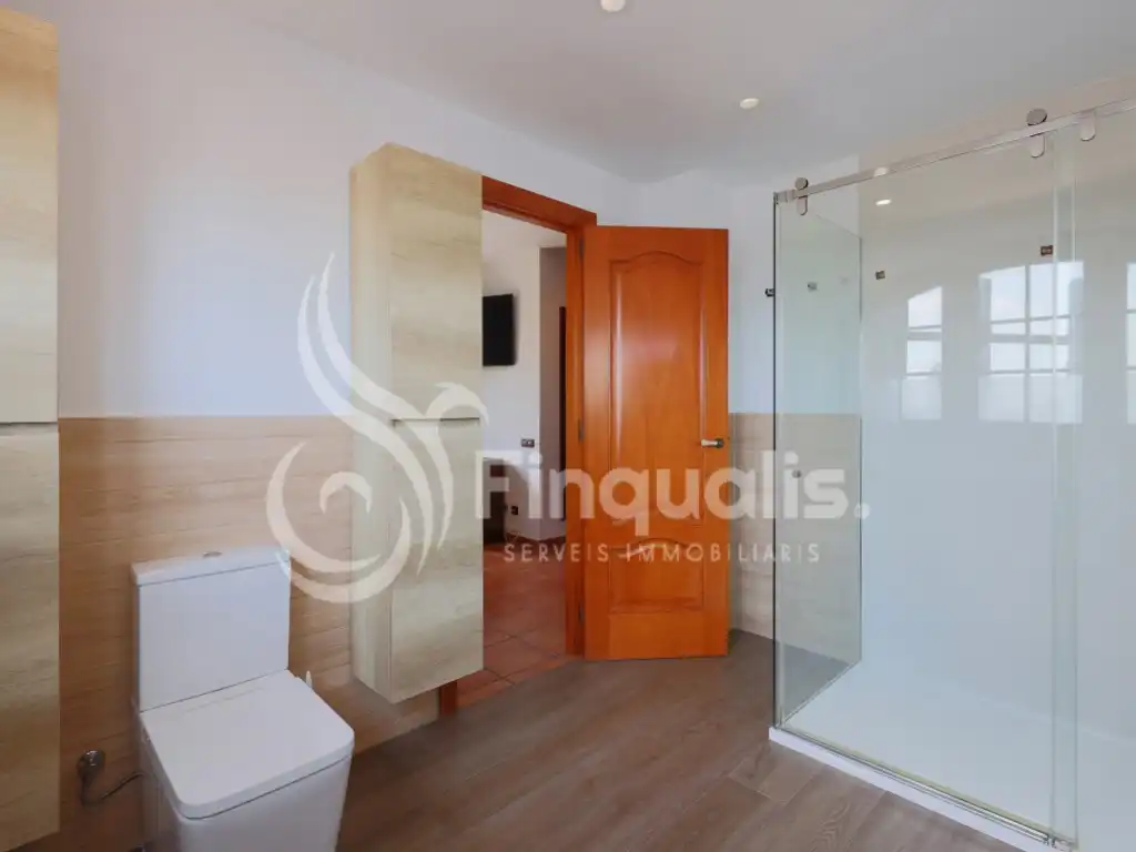 Baño de Casa o chalet en venta en Santa Eulàlia de Ronçana con Aire acondicionado
