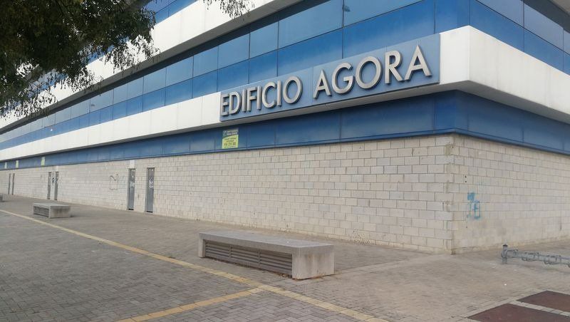 Exterior view of Garage for sale in  Sevilla Capital