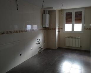 Kitchen of Flat for sale in Becerril de Campos