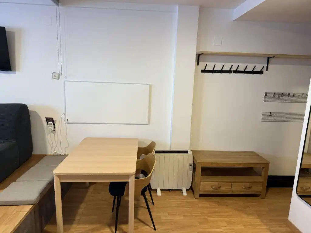 Apartament amb ascensor en venda a C/. FUENTE DEL TESORO., imagen 4