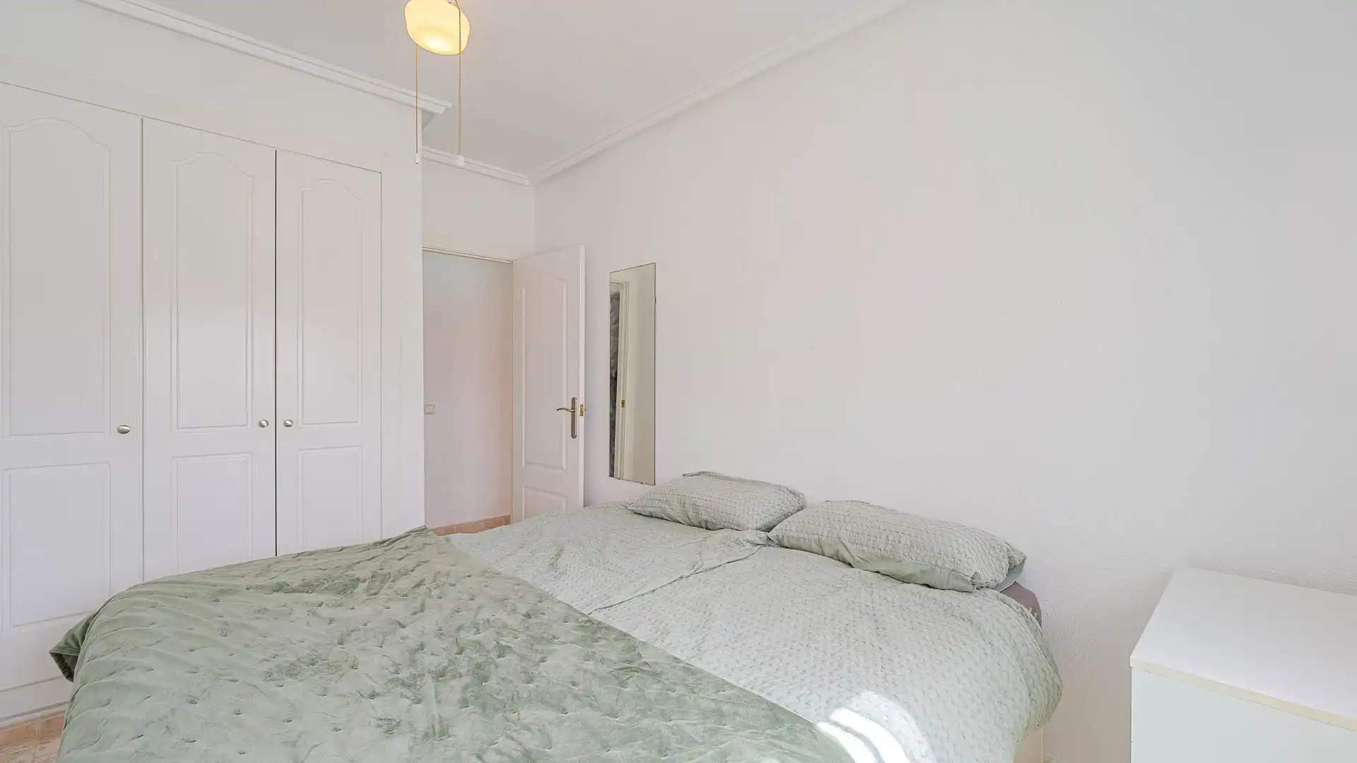 Dormitori de Apartament en venda en Rojales amb Aire condicionat