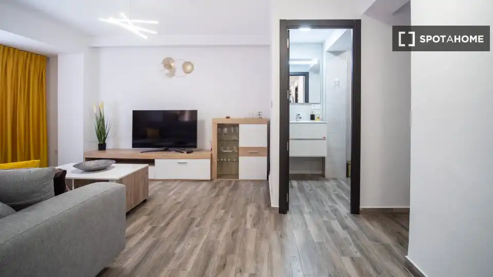 Piso con terraza en alquiler en Jesús, imagen 6