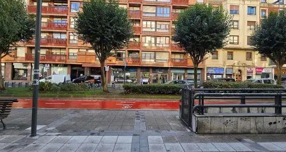 Local comercial de lloguer a Indautxu, imagen 9